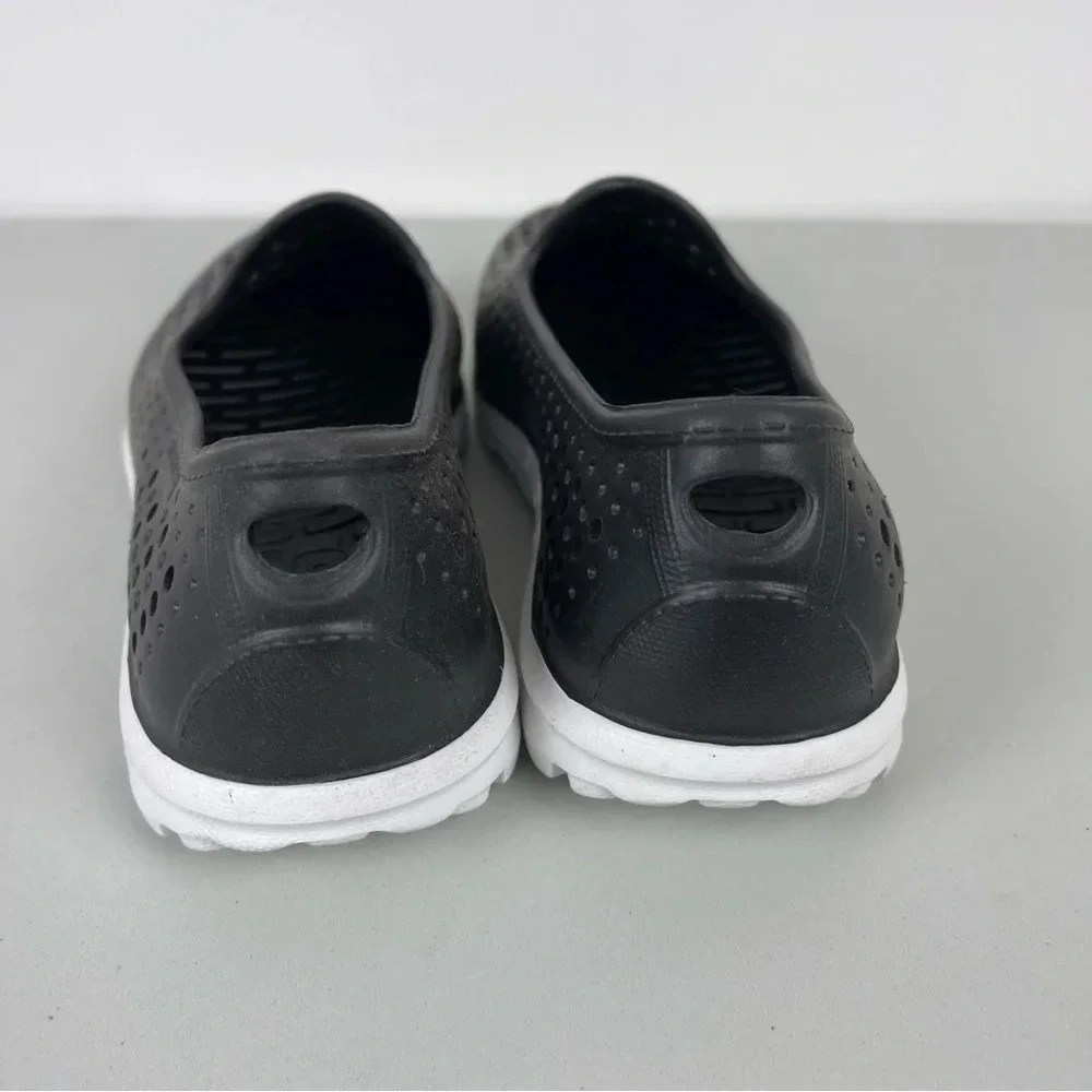 Skechers Performance Black H2 Go Slip On Water Shoes Unisex Size 3 Youth
